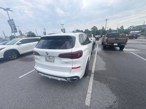 Used 2022 BMW X5 sDrive40i w/ M Sport Package RWD image 22