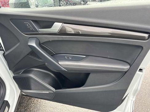 Used 2022 Audi SQ5 Prestige image 35