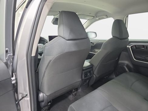 Certified 2025 Toyota RAV4 LE FWD image 10