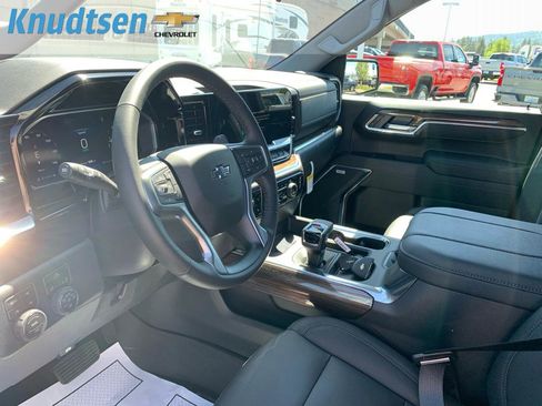 New 2026 Chevrolet Silverado 1500 LT Trail Boss w/ Convenience Package II AWD/4WD image 21