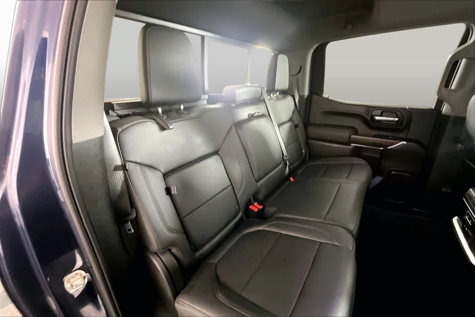 Used 2021 GMC Sierra 1500 SLT RWD image 19