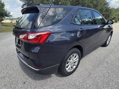 Used 2018 Chevrolet Equinox LS FWD image 8
