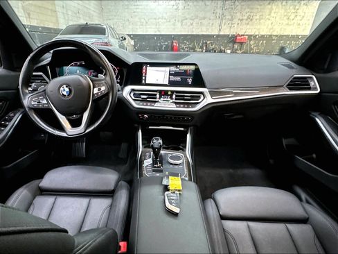 Used 2020 BMW 330i Sedan RWD image 17
