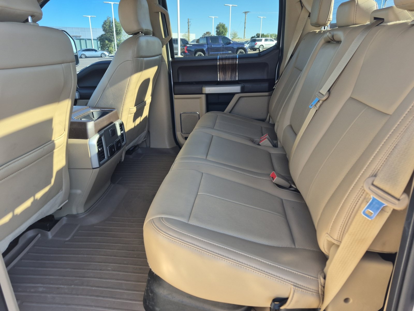 Used 2019 Ford F150 Lariat w/ Equipment Group 501A Mid AWD/4WD image 20