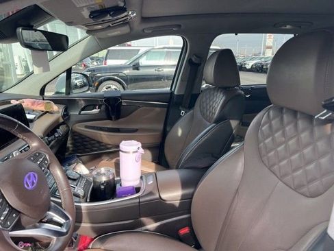 Used 2022 Hyundai Santa Fe Limited w/ Cargo Package image 9