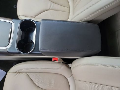 Used 2019 Lincoln Nautilus Select AWD/4WD image 25