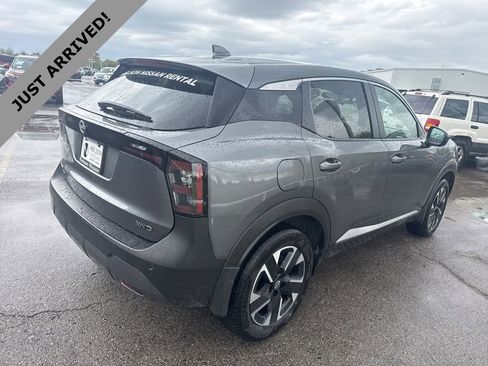 Certified 2025 Nissan Kicks SV image 5