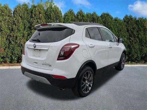 Used 2019 Buick Encore Sport Touring image 4