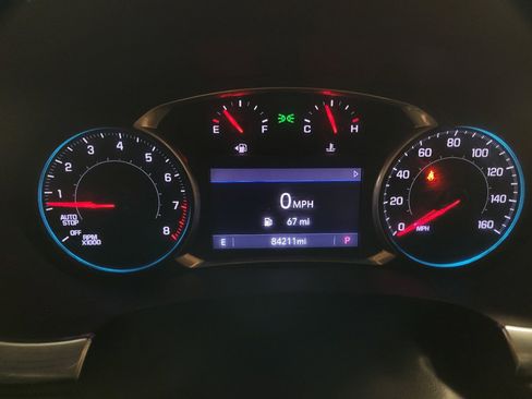 Used 2021 Chevrolet Traverse LT FWD image 23