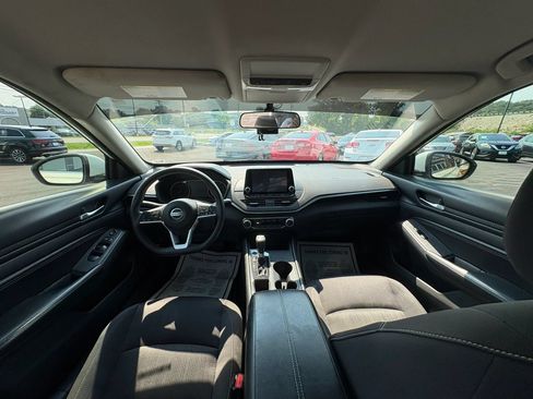 Used 2020 Nissan Altima 2.5 S FWD image 27