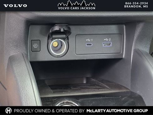 Used 2024 Nissan Versa SR w/ Trunk Package FWD image 20