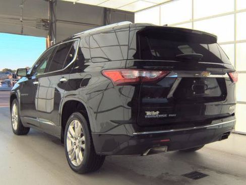 Used 2018 Chevrolet Traverse High Country AWD/4WD image 2