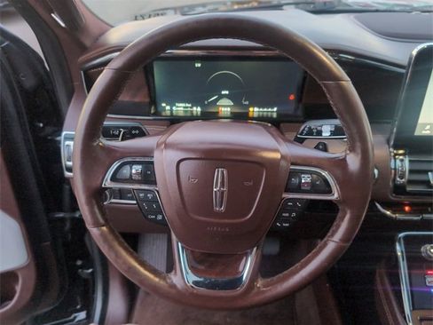 Used 2020 Lincoln Navigator Black Label image 11