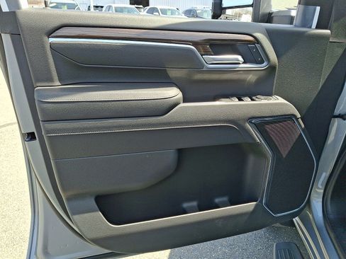 New 2026 Chevrolet Silverado 3500 LT w/ All Star Edition AWD/4WD image 8