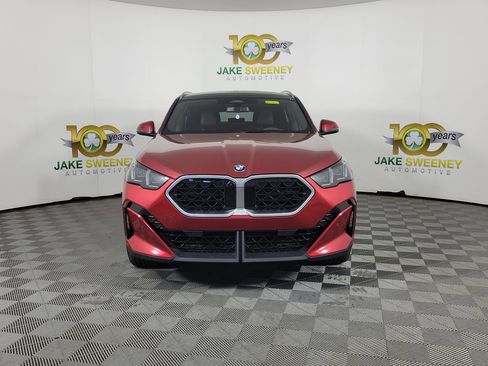 Certified 2025 BMW X2 xDrive28i w/ Premium Package image 2