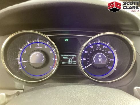 Used 2011 Hyundai Sonata SE w/ Navigation & Sunroof Pkg 4 FWD image 18
