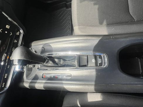 Used 2022 Honda HR-V EX image 25