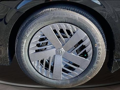 New 2027 Nissan Sentra S w/ Floor Mat Package FWD image 12