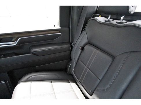Used 2024 Chevrolet Silverado 2500 High Country w/ High Country Premium Package AWD/4WD image 11