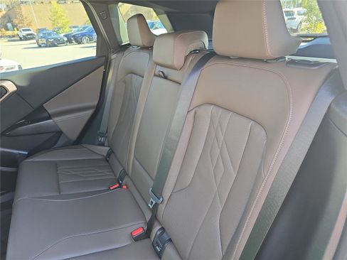 Used 2025 BMW X3 xDrive30i w/ Premium Package image 30