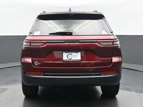 New 2025 Jeep Grand Cherokee Limited w/ Luxury Tech Group II image 5