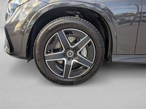 Used 2026 Mercedes-Benz GLC 300 4MATIC image 24