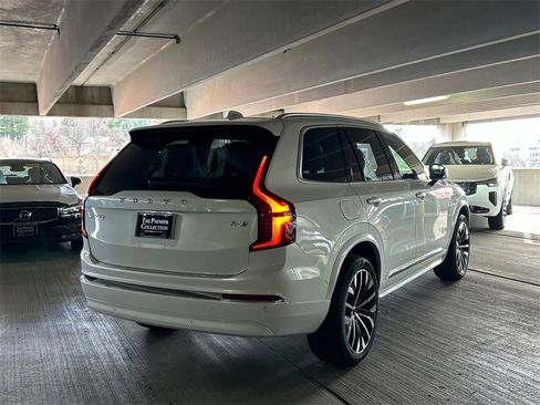 New 2026 Volvo XC90 B6 Plus w/ Protection Package Premier image 2