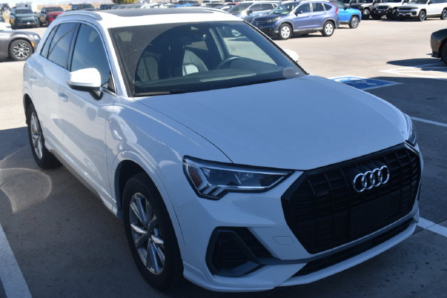Used 2025 Audi Q3 2.0T Premium AWD/4WD image 3