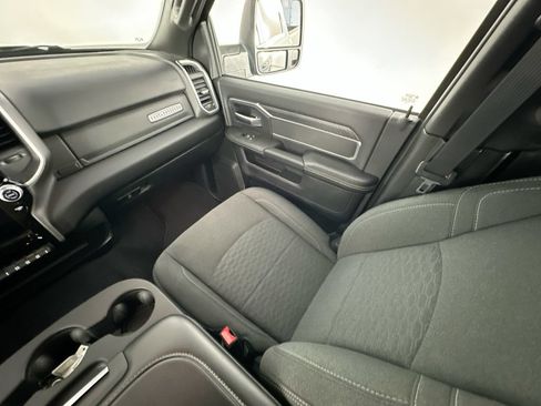 Used 2026 RAM 2500 Big Horn AWD/4WD image 11