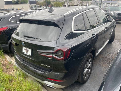 Used 2023 BMW X3 xDrive30i w/ Premium Package AWD/4WD image 3