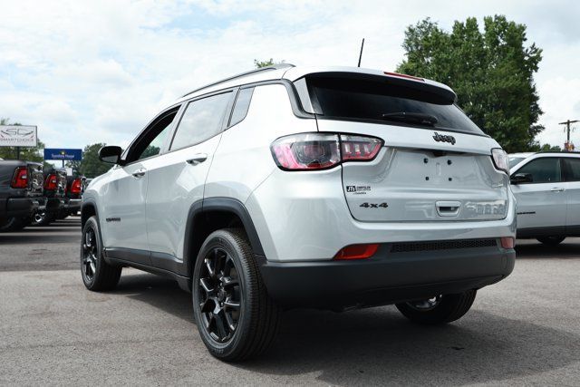 New 2026 Jeep Compass Latitude AWD/4WD image 8