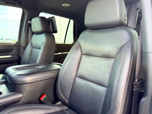 Used 2021 Chevrolet Tahoe Z71 w/ Rear Media and Nav Package AWD/4WD image 13