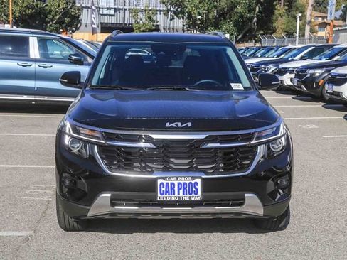 New 2026 Kia Seltos EX FWD image 3