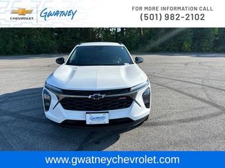 Used 2024 Chevrolet Trax RS w/ Driver Confidence Package FWD video 2