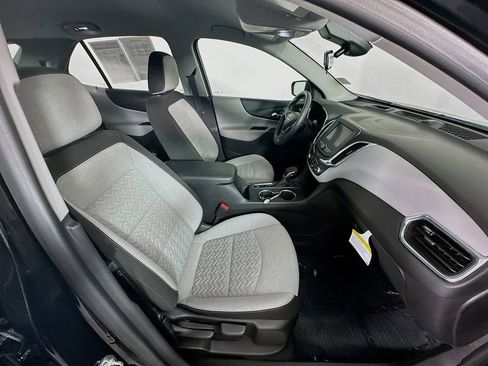 Used 2024 Chevrolet Equinox LS w/ Driver Confidence II Package FWD image 34
