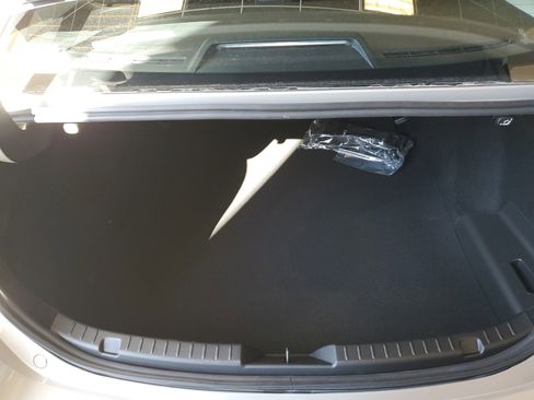 New 2026 MAZDA MAZDA3 2.5 S Sedan w/ Preferred Pkg image 9