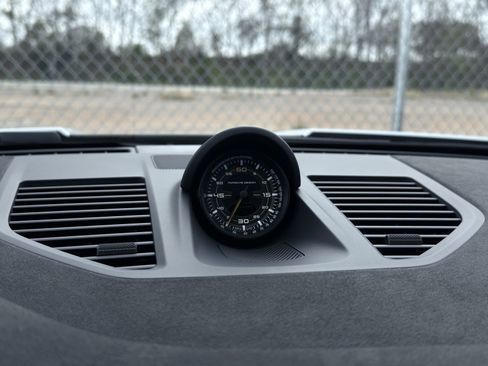 Used 2026 Porsche 911 GT3 image 32