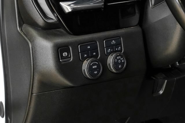 Used 2025 Chevrolet Silverado 2500 LT AWD/4WD image 37