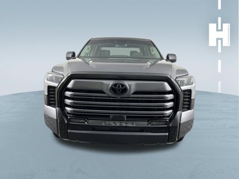 Used 2023 Toyota Tundra Limited RWD image 3