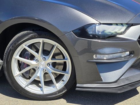 Used 2020 Ford Mustang GT w/ GT Performance Package RWD image 9