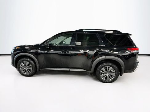 Used 2024 Nissan Pathfinder SV AWD/4WD image 8