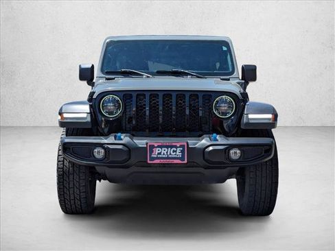 Used 2023 Jeep Wrangler Unlimited AWD/4WD image 2