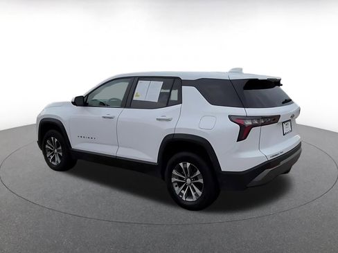 Used 2025 Chevrolet Equinox LT image 10