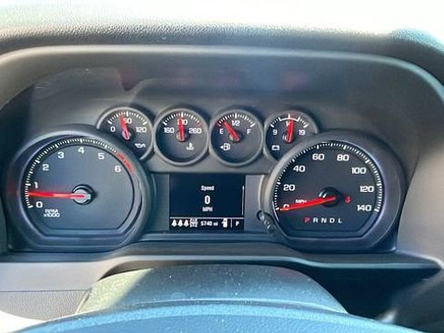 Used 2025 Chevrolet Silverado 2500 Custom w/ Custom Value Package image 26