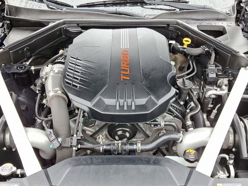 Used 2018 Kia Stinger GT1 image 30