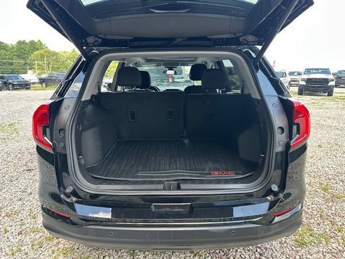 Used 2023 GMC Terrain SLE w/ Driver Convenience Package AWD/4WD image 13