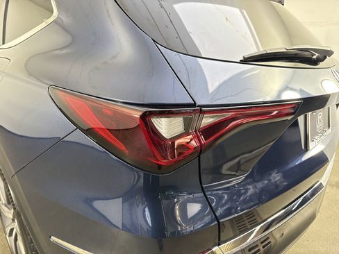Certified 2025 Acura MDX SH-AWD w/ Technology Package image 32