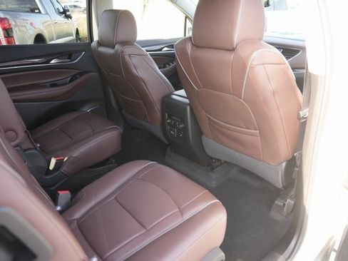 Used 2018 Buick Enclave Avenir w/ Avenir Technology Package image 15