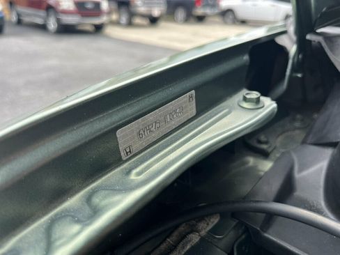 Used 2004 Honda Element EX image 48