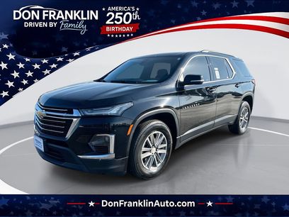Used 2023 Chevrolet Traverse LT